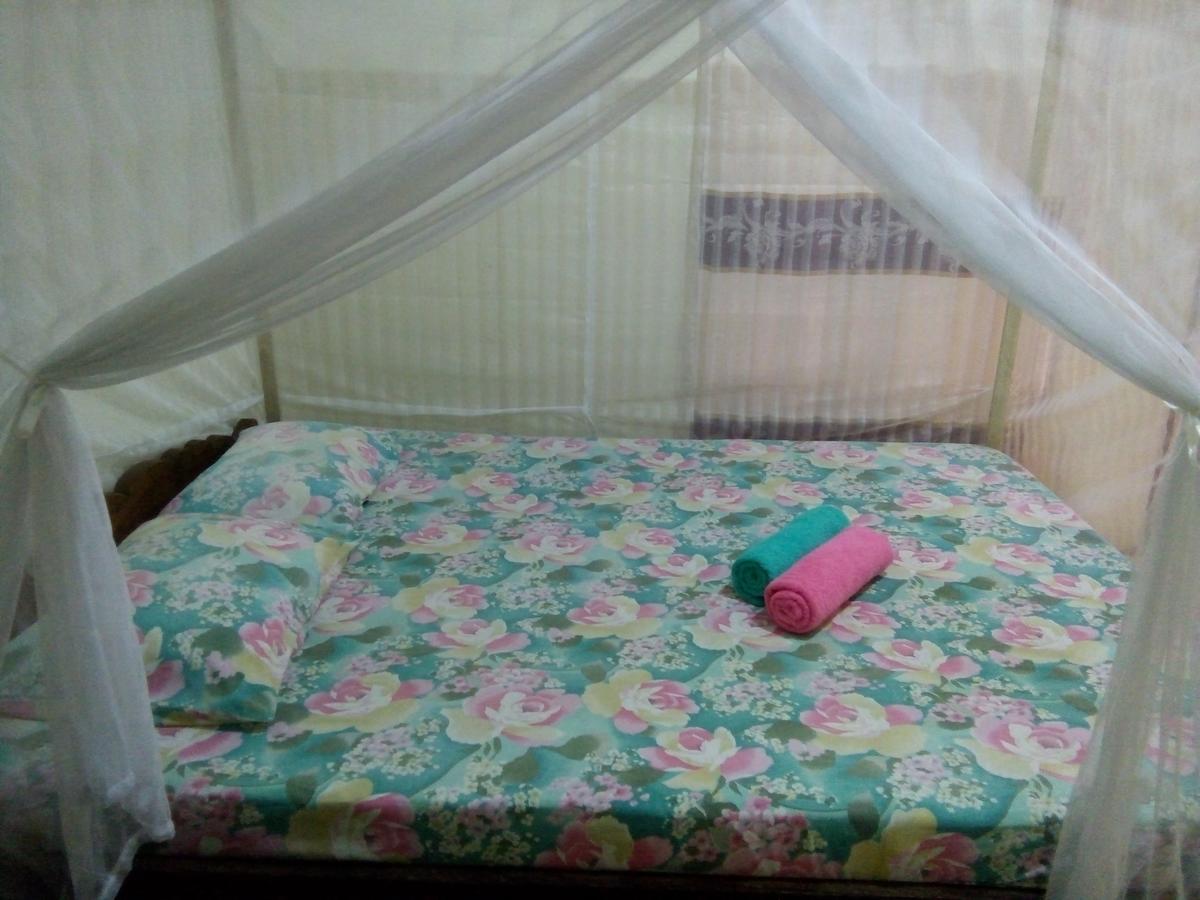 Novita Homestay Bunaken Kültér fotó