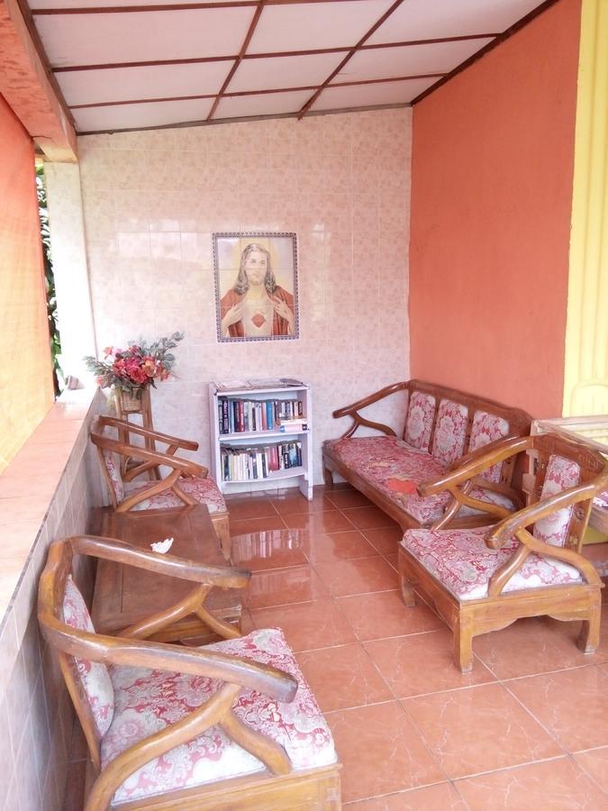 Novita Homestay Bunaken Kültér fotó